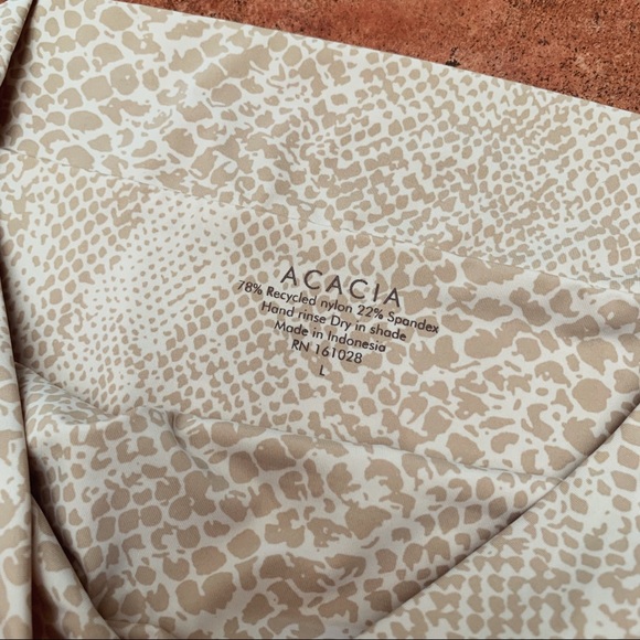 Acacia light snake g land bottom - Picture 3 of 4